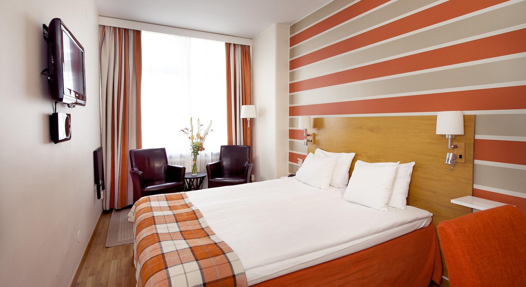 Wellington Hotell 4*