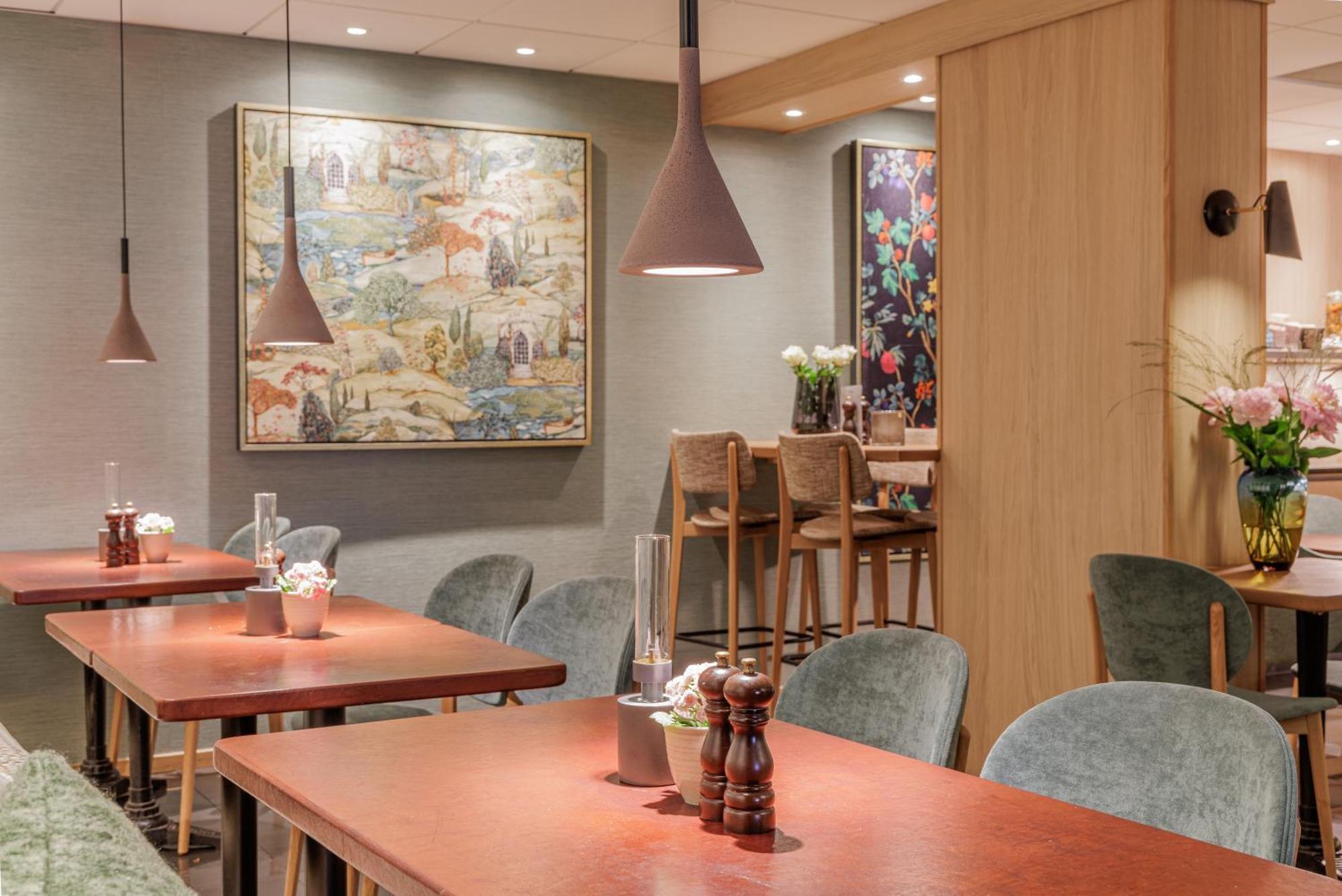 Wellington Hotell 4*